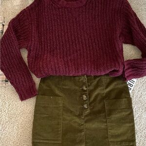 American Eagle Sweater with Matching Urban Outfitters mini NWT